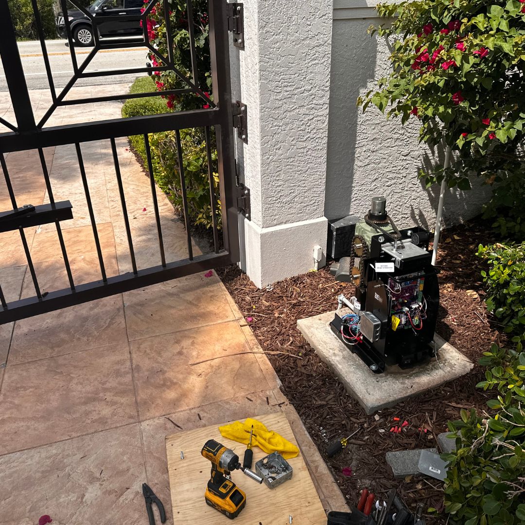 garage door gate mechanics